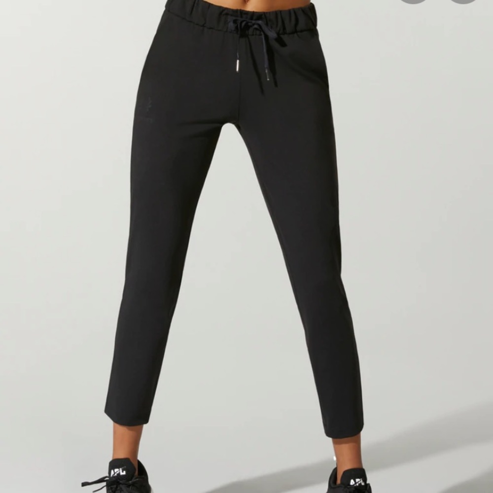 Lululemon On The Fly 7/8 Pant 27"